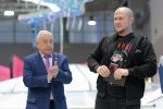"Автор жгет"