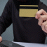 thieves-hold-credit-cards-using-laptop-computer-password-hacking-activities_1.jpg - GorodnaBire.Ru