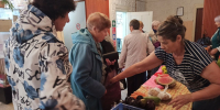 Ярмарку в поддержку участников СВО организовали на одном из избирательных участков в ЕАО - РИА Биробиджан