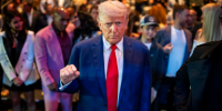 Дональд Трамп получил Нобелевскую премию мира - ИА Eaomedia.Ru
