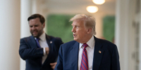 Трамп угрожает нанести по Ирану мощный удар в ближайшие дни - ИА Eaomedia.Ru