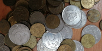 «Снять порчу» с курьера брошенной монеткой за 1000 рублей попыталась женщина в Биробиджане - РИА Биробиджан
