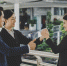 business-people-shaking-hands-finishing-up-meeting-deals-business-concept_1.jpg - GorodnaBire.Ru
